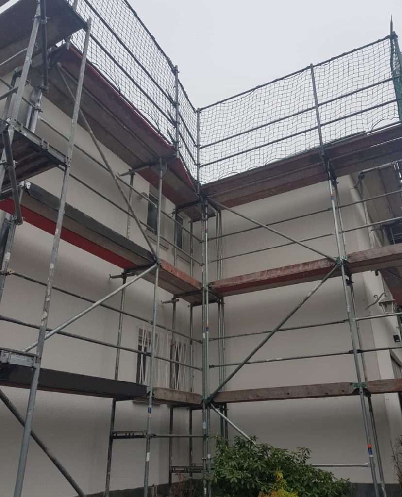 Dachdecker-, und Malergerüst